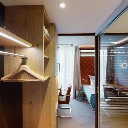 Otel Wildeck & Restaurant 4*