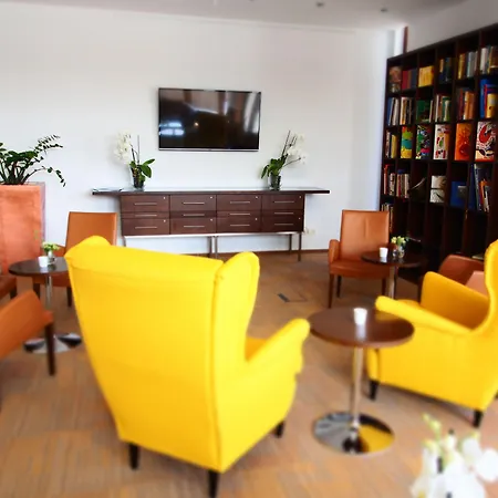 Wildeck & Restaurant 4*