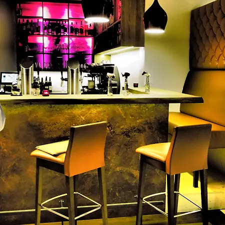 Otel Wildeck & Restaurant 4*