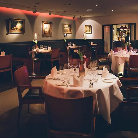Wildeck & Restaurant Otel 4*