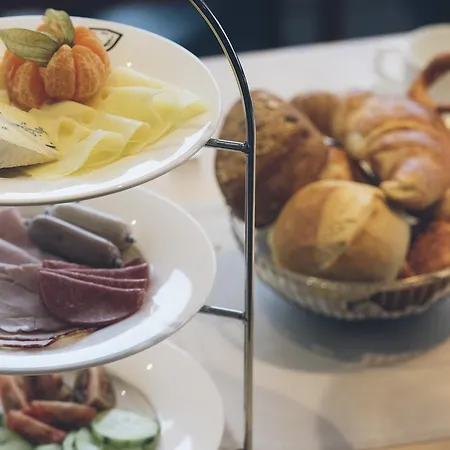 Wildeck & Restaurant Otel 4*