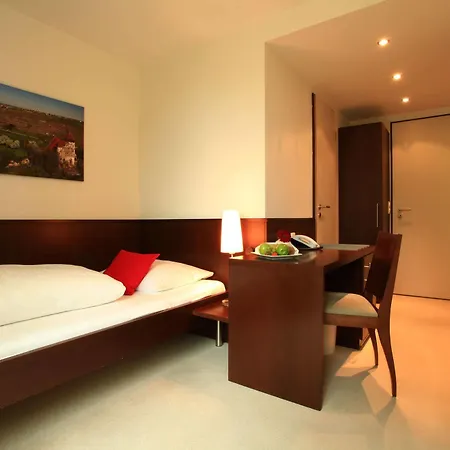 Wildeck & Restaurant Otel 4*