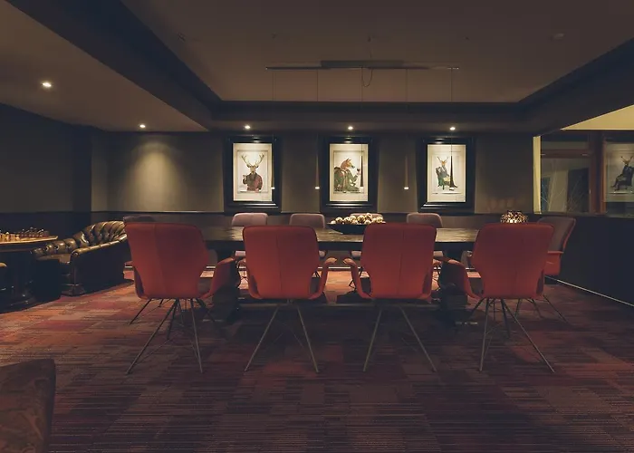 Wildeck & Restaurant Szálloda 4*